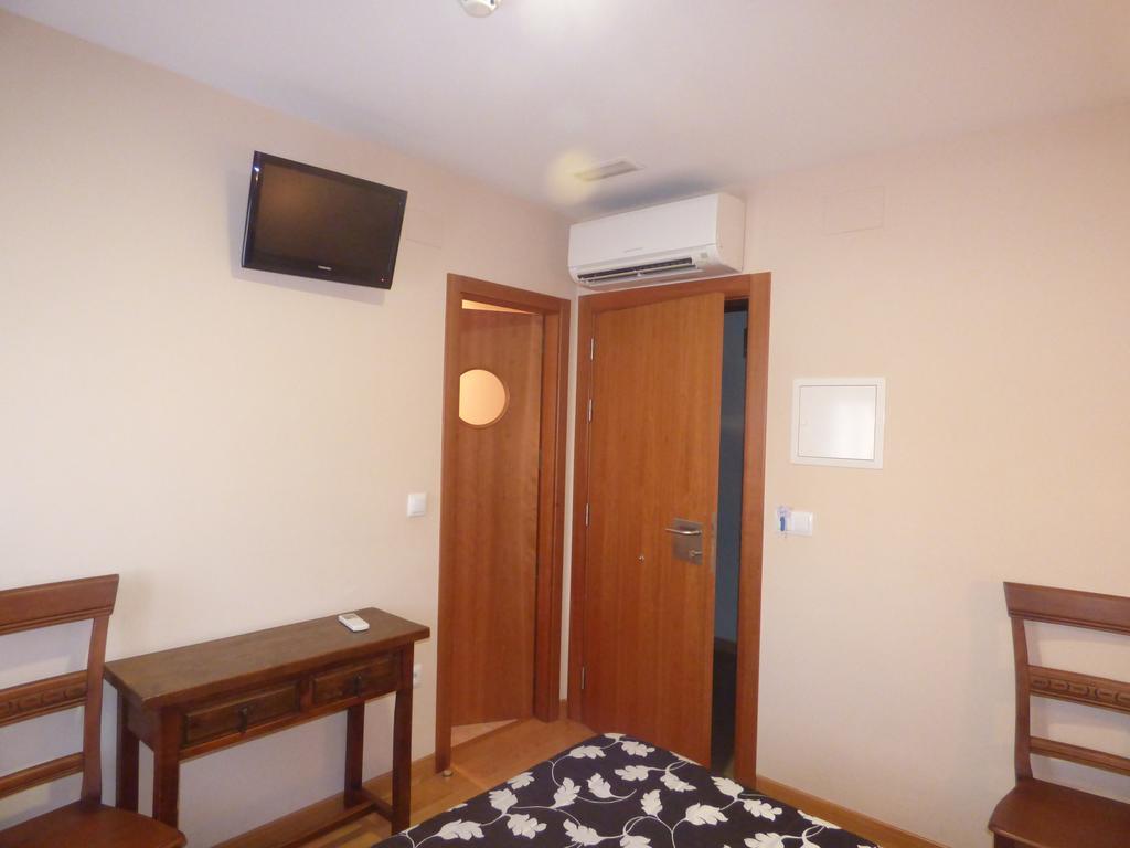Hostal La Perdiz Sonseca Esterno foto