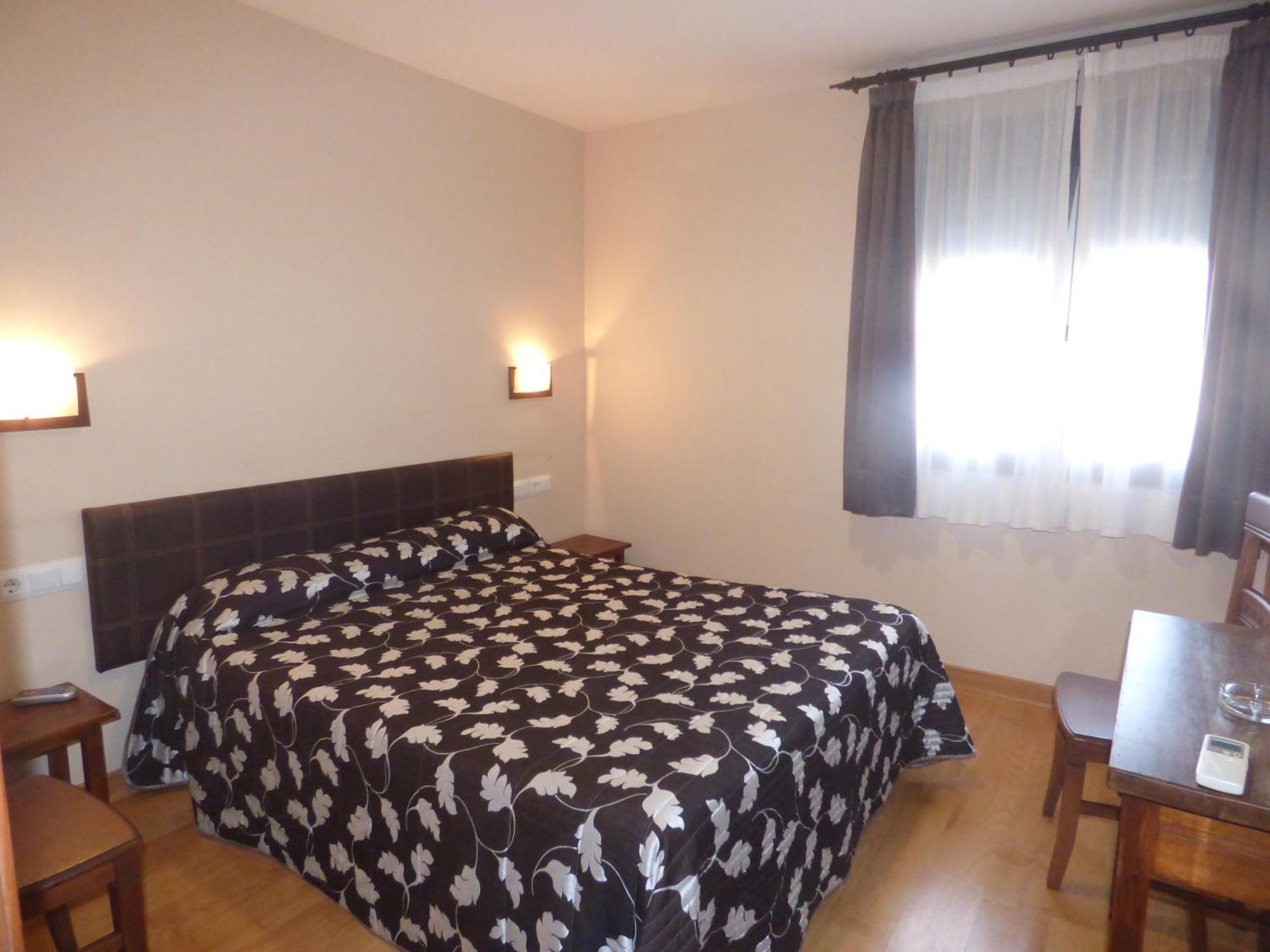 Hostal La Perdiz Sonseca Esterno foto