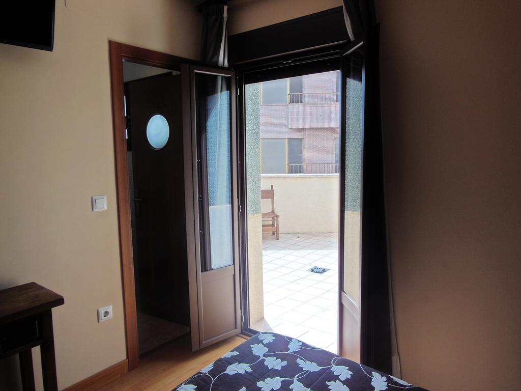 Hostal La Perdiz Sonseca Esterno foto